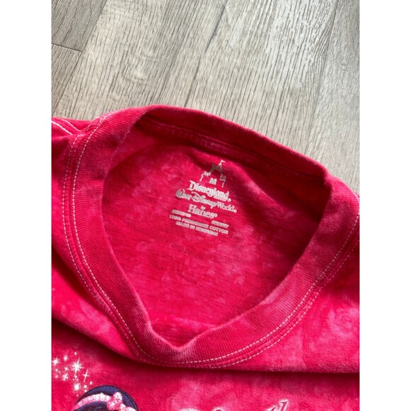 Disney Parks Snow White Tie Dye T-Shirt Exclusive Disneyland Size Medium - Picture 3 of 4